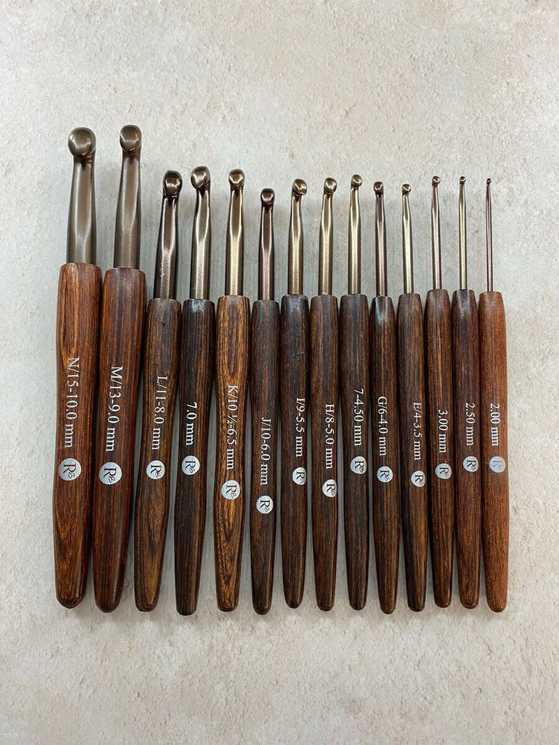 Load image into Gallery viewer, Birchwood Crochet Hook