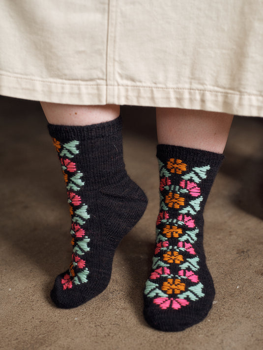 Kindred Knits: Patterns from My Estonian Family Archives