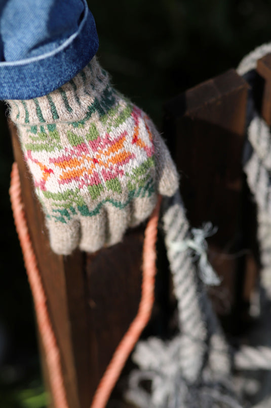 Shetland Wool Week Volume 11