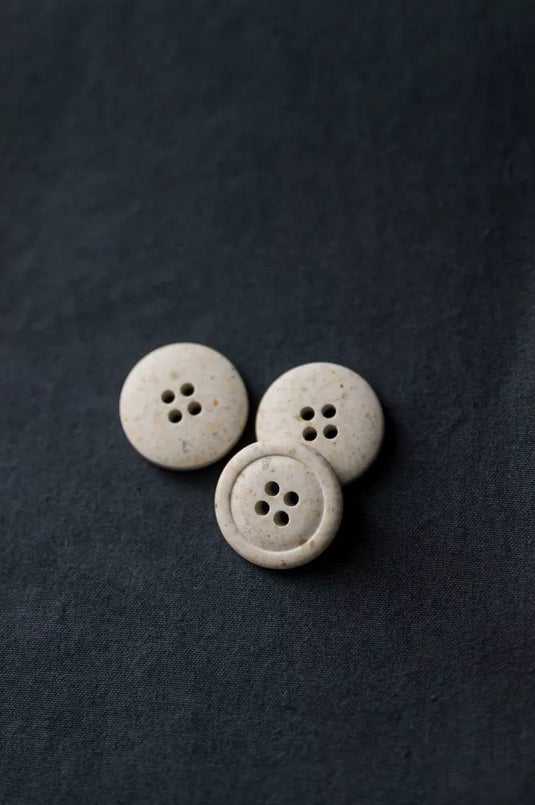 Bianco Button