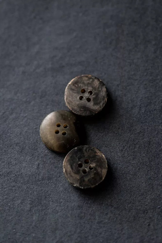 Moorland Button