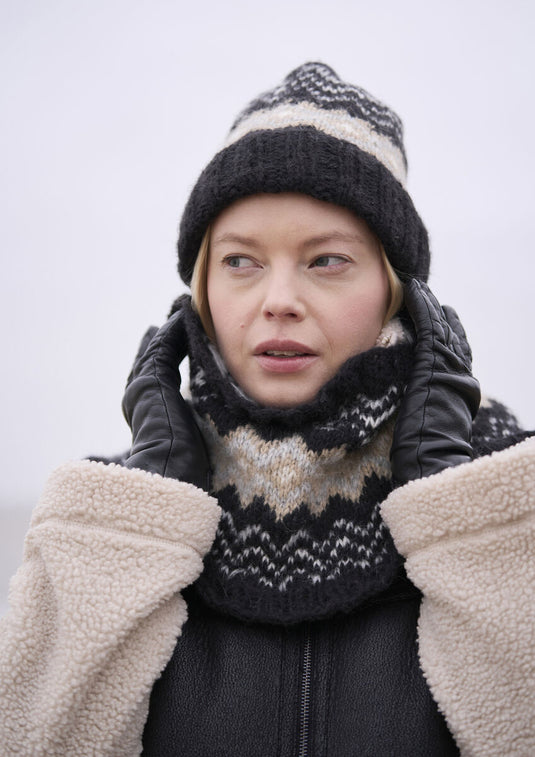 Coast Hat & Snood Pattern
