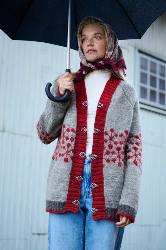 Beloved Patterns & Erik Bruun Knitting Magazine 2/2025