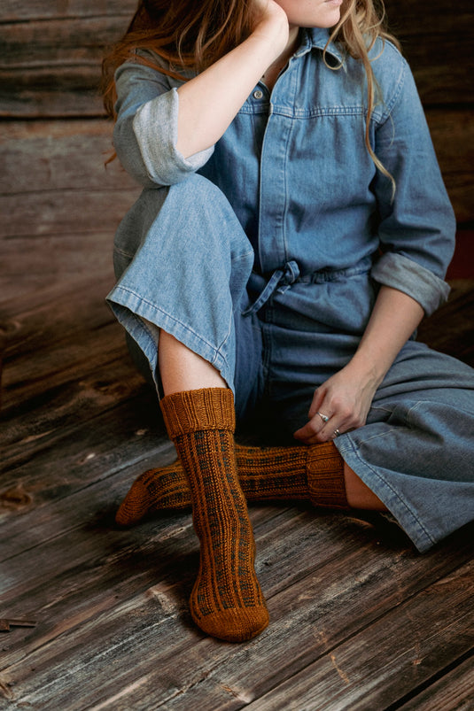 Unfolding Landscapes – 17 Knits for the Road