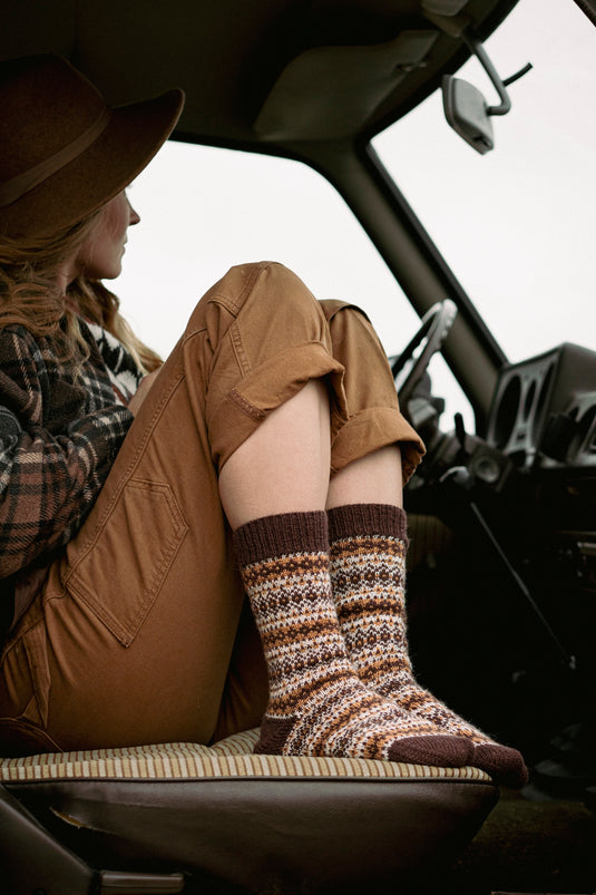 Unfolding Landscapes – 17 Knits for the Road