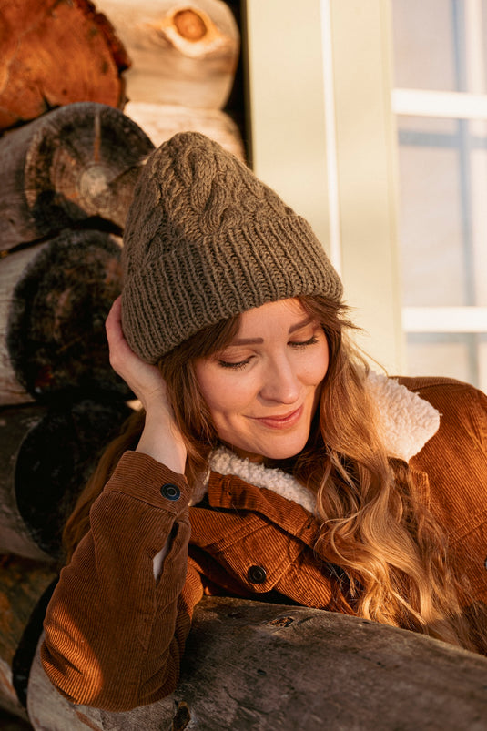 Unfolding Landscapes – 17 Knits for the Road