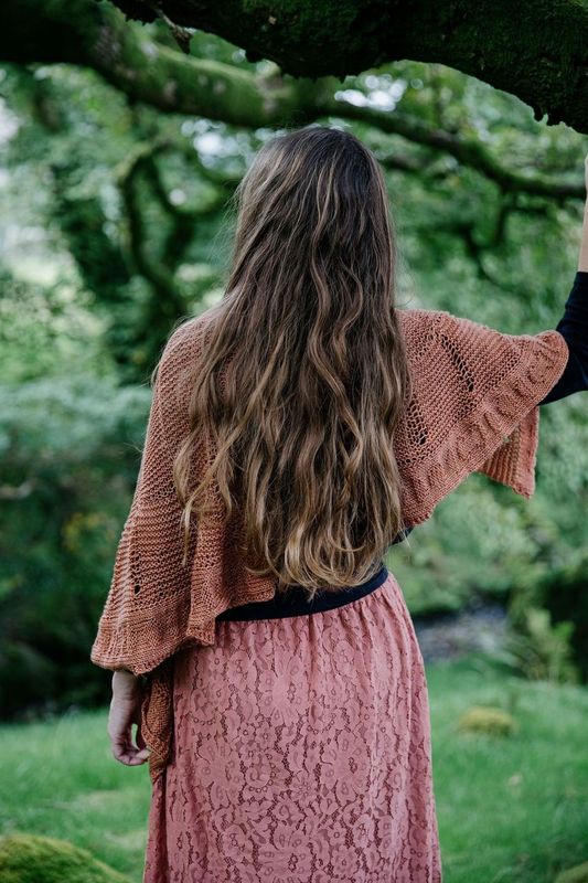 A Little Book of Moon-Inspired Shawls