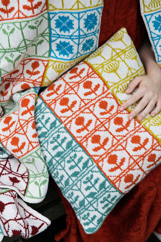 The Knitted Fabric by Dee Hardwicke