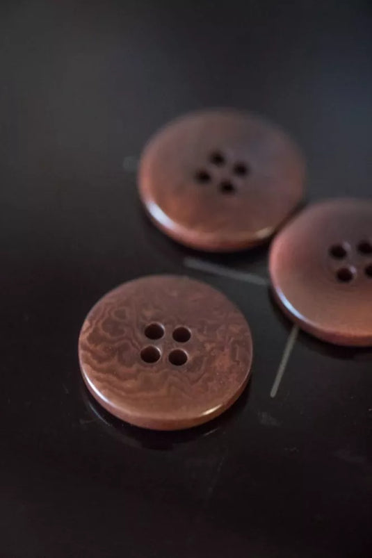 Corozo Button