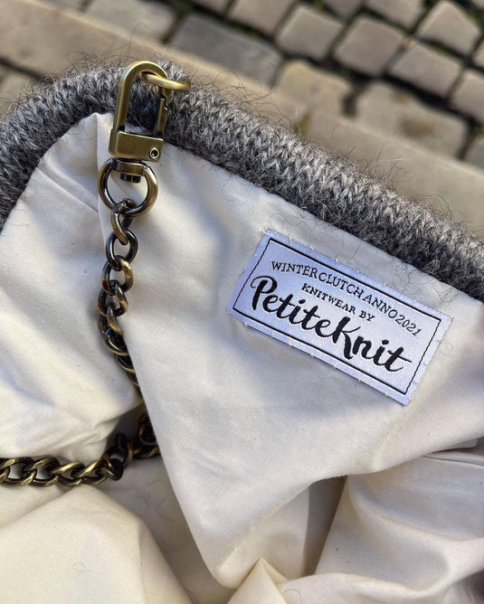 Winter Clutch Pattern