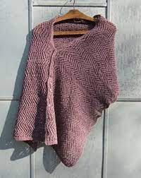 Eyelet pattern